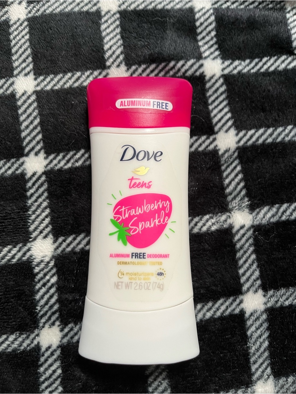 NWT Teens Strawberry Sparkle deodorant